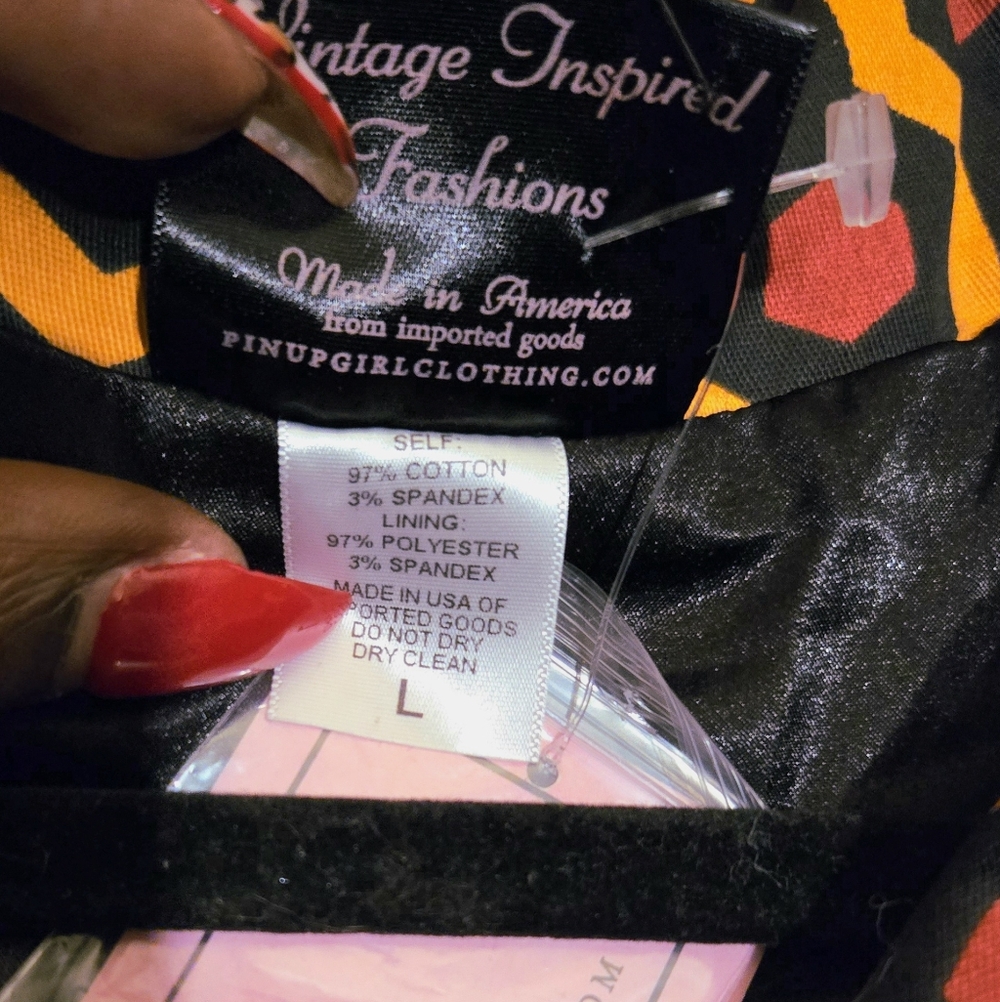NWT PinUp Couture Hotel Hexagon Print Car Coat - Picture 6 of 9